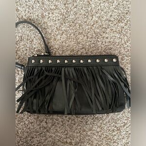 ili New York Genuine‎ Leather Studded Fringe Wristlet Black